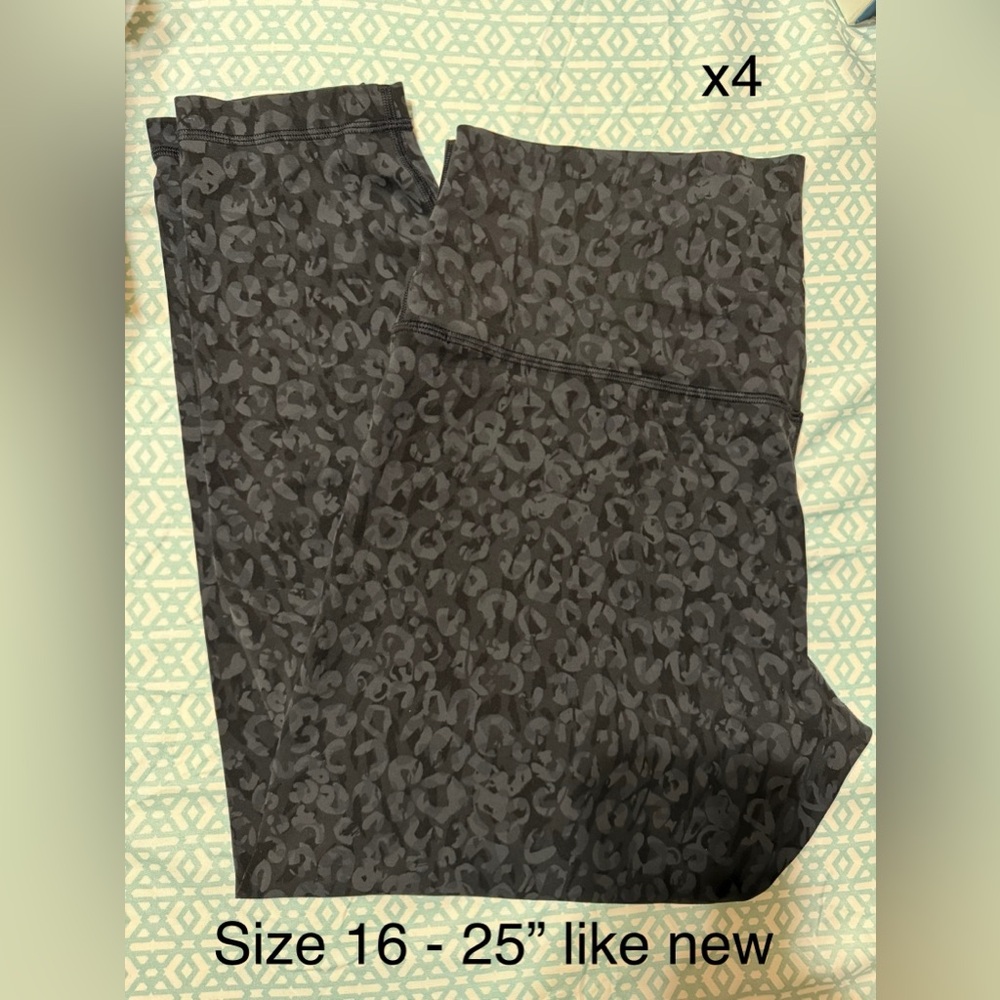 Lululemon Black Leopard Print Align Leggings 16 - 25”